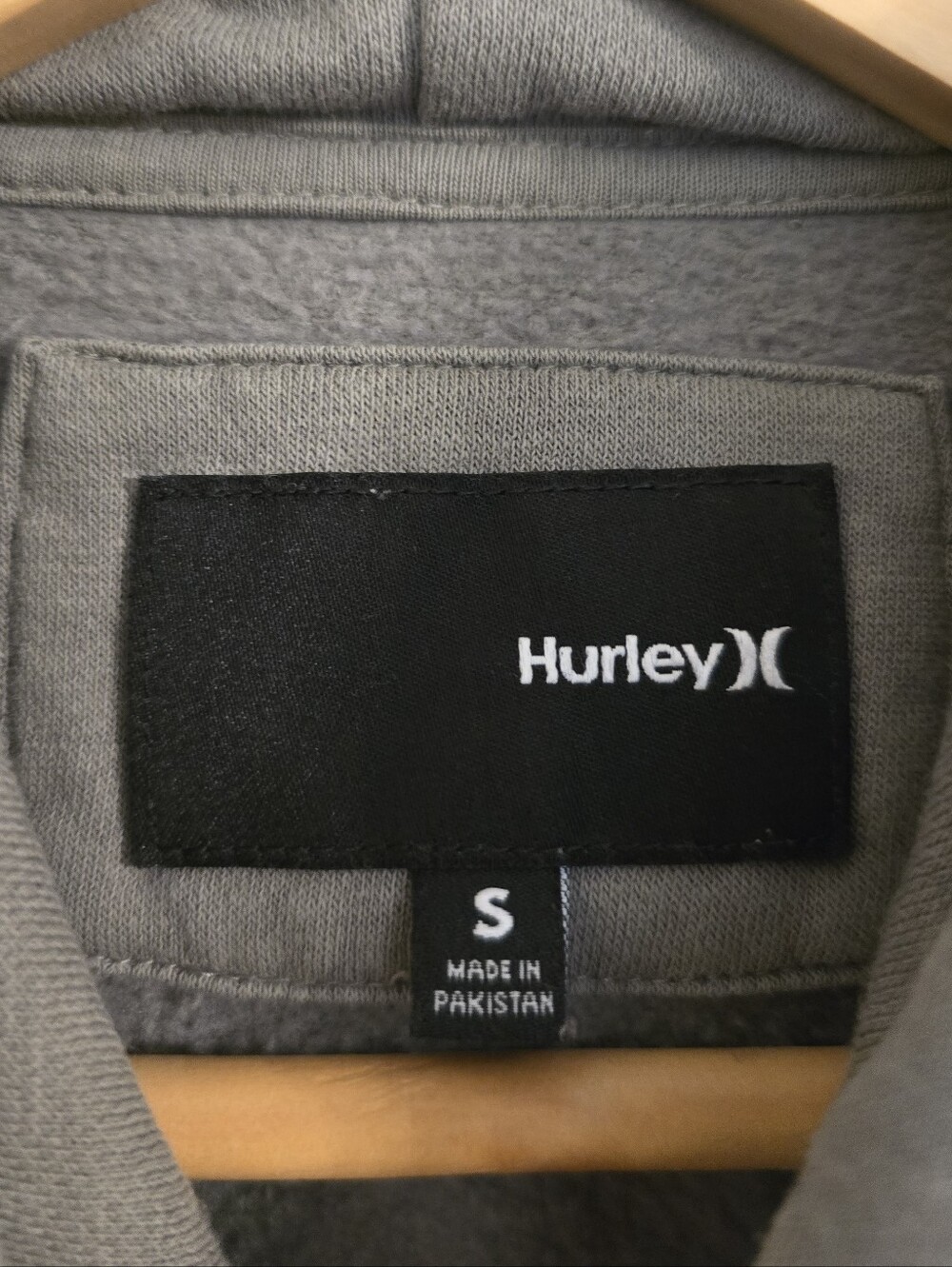 Hurley Pullover Cropped Hoodie - Picture 3 of 4
